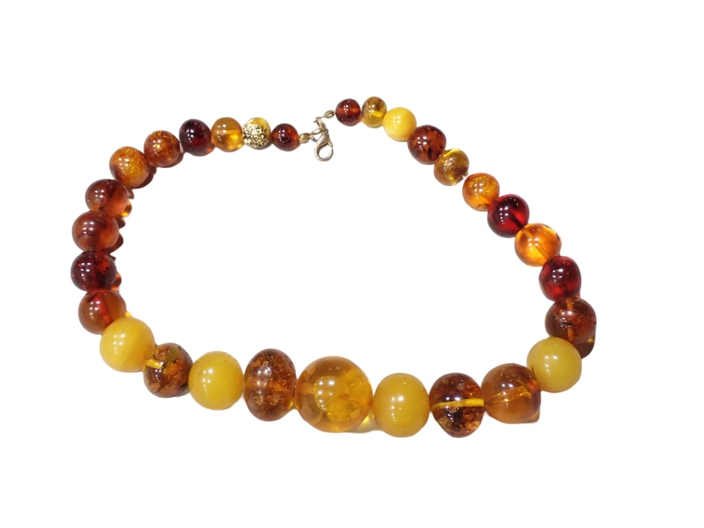 Vintage Large Amber Necklace 18"  Measures 1/2" - 1" (1 of 4)