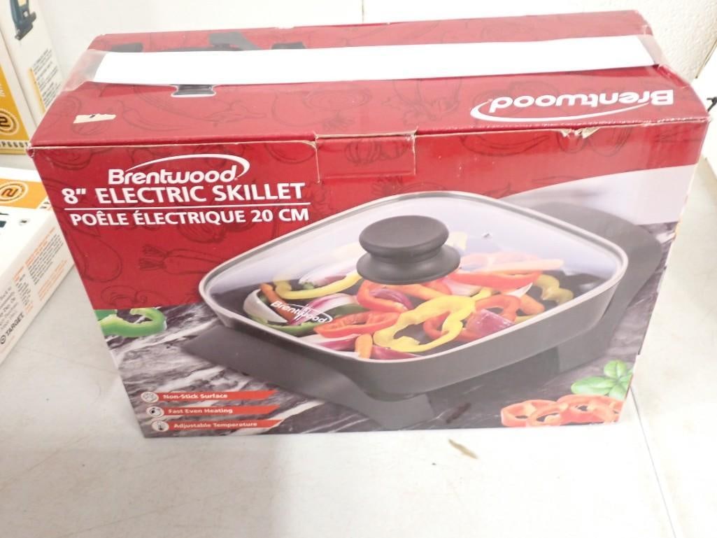 NIB Brentwood 8" Electric Skillet New in Box (1 of 3)