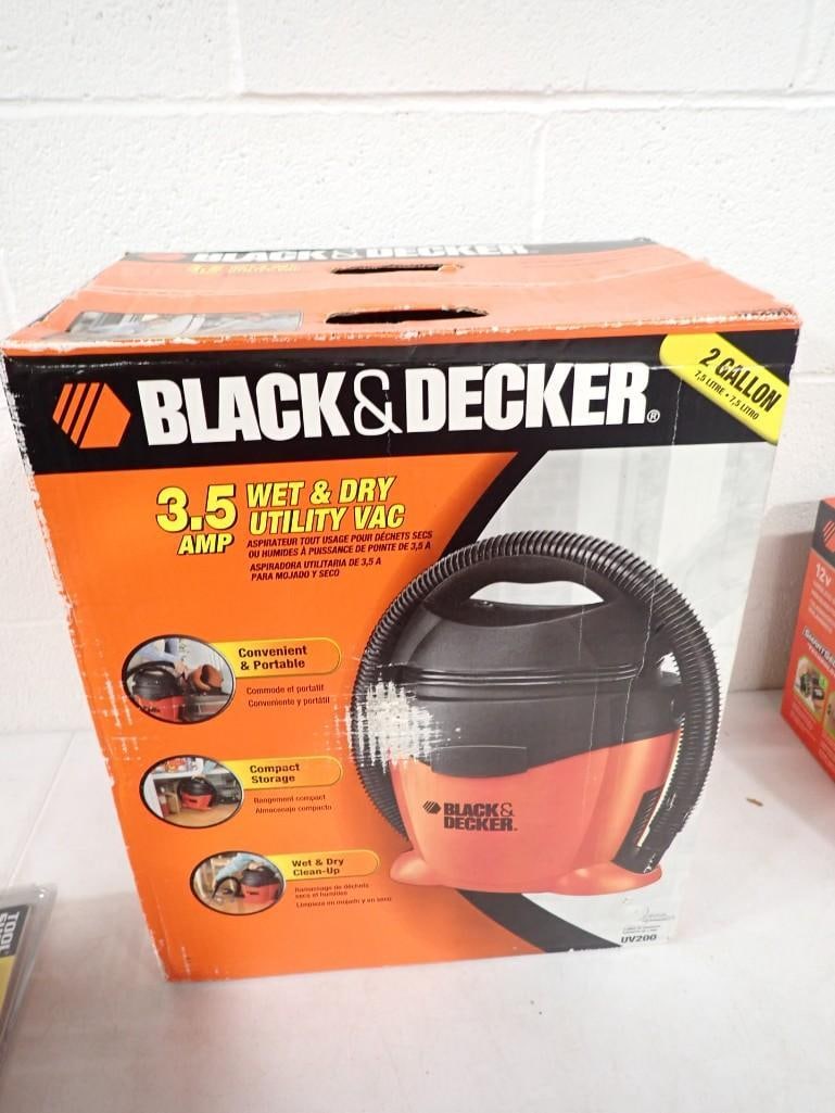 NIB Black & Decker 2 Gallon Wet Dry Vac New in Box: NIB Black & Decker 2 Gallon Wet Dry Vac New in Box