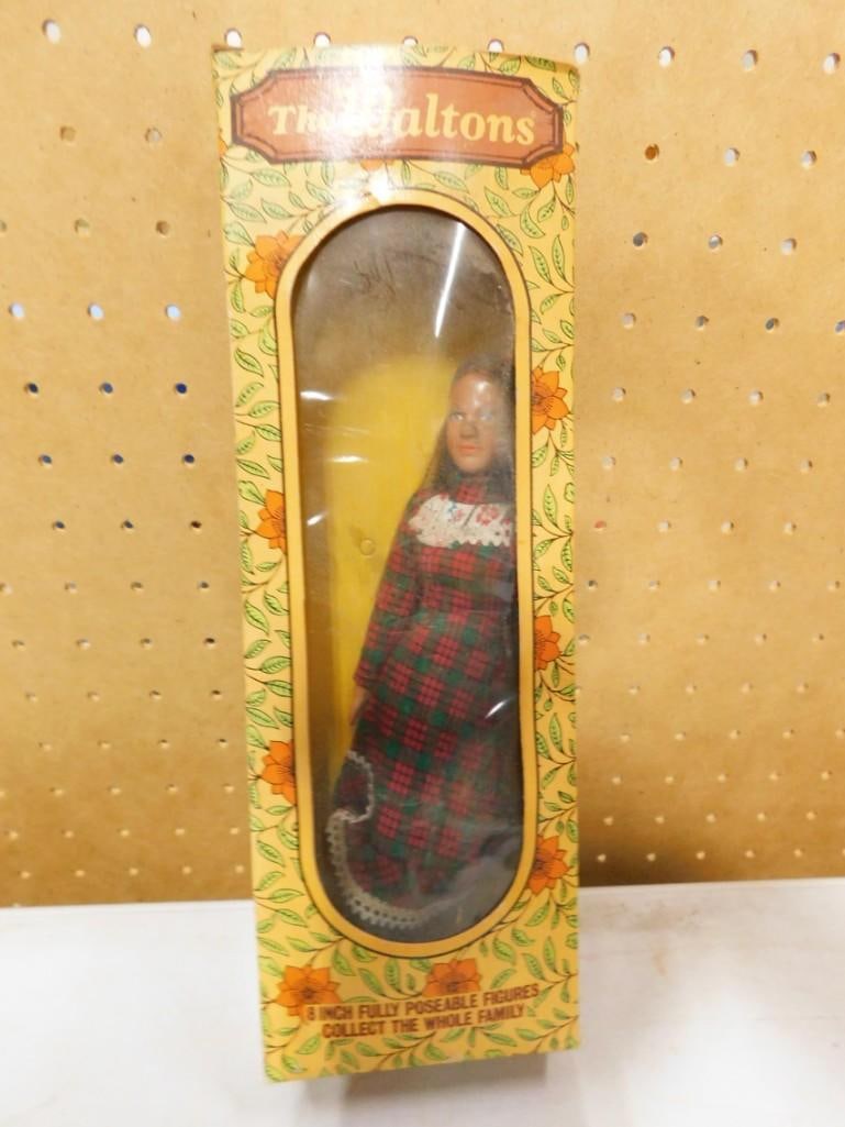 Vtg 1974 The Waltons Mary Ellen Doll or Figure by Mego NOS New Old Stock (1 of 7)