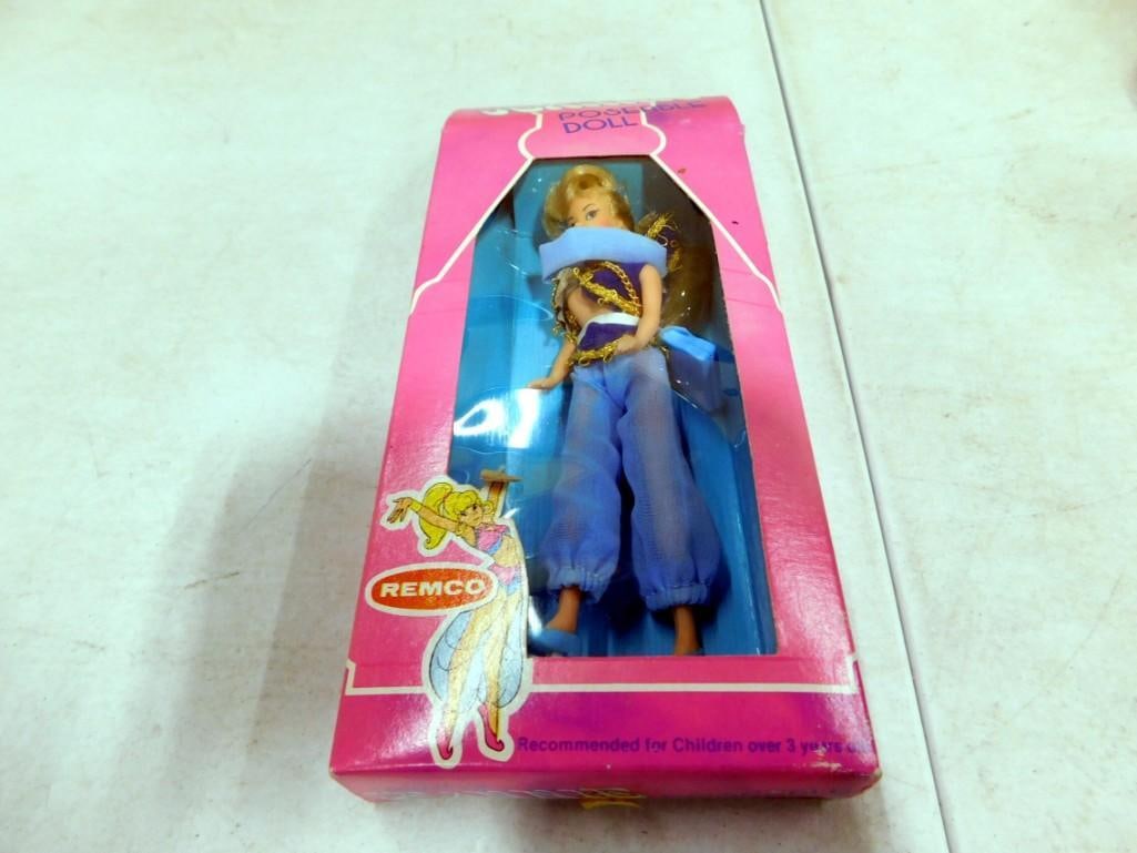 Vintage I dream of Jeannie Poseable Doll Remco 1977 Nw Old Stock: Vintage I dream of Jeannie Poseable Doll Remco 1977 Nw Old Stock