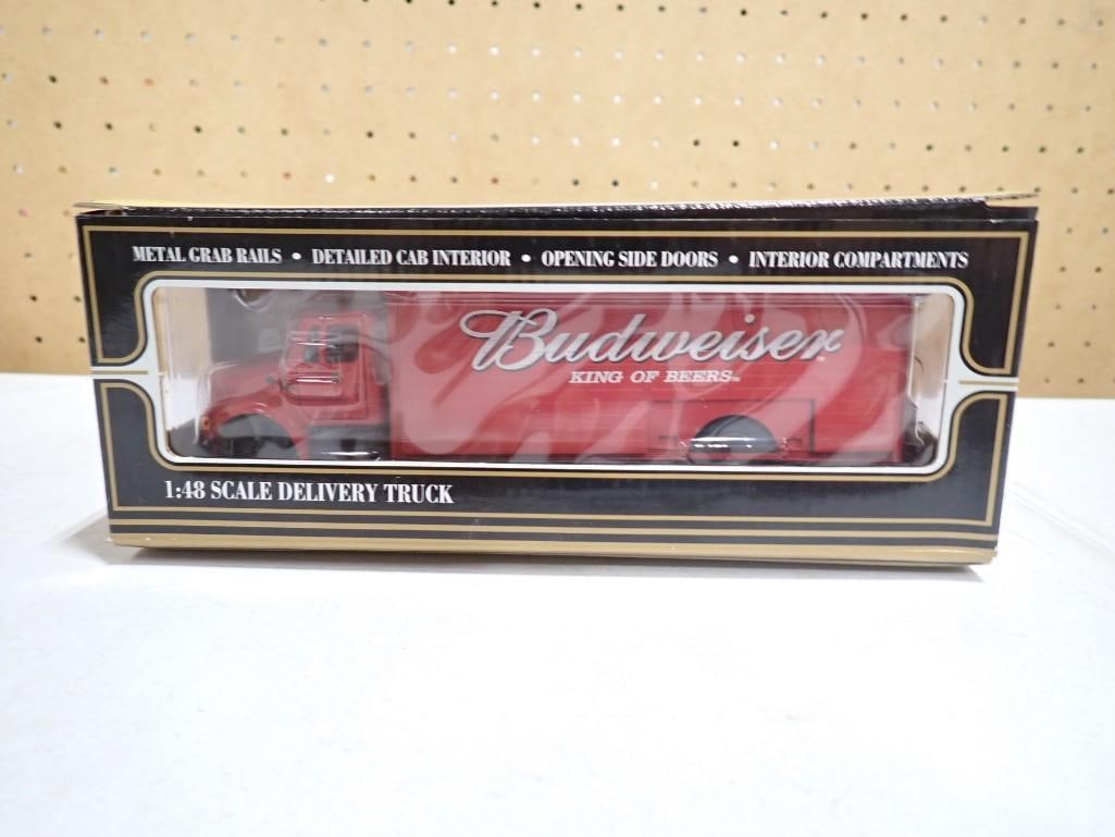 K-Line Budweiser King of Beers 1:48 Scale Delivery Truck NOS New Old Stock with Shipping Box: K-Line Budweiser King of Beers 1:48 Scale Delivery Truck NOS New Old Stock with Shipping Box . No N9328