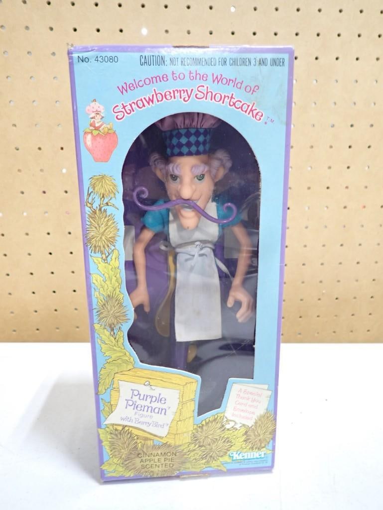 Vtg 1980s Strawberry Shortcake Purple Pieman Figure with Berry Bird by Kenner NOS New Old Stock: Vintage 1980s Strawberry Shortcake Purple Pieman Figure with Berry Bird by Kenner NOS New Old Stock