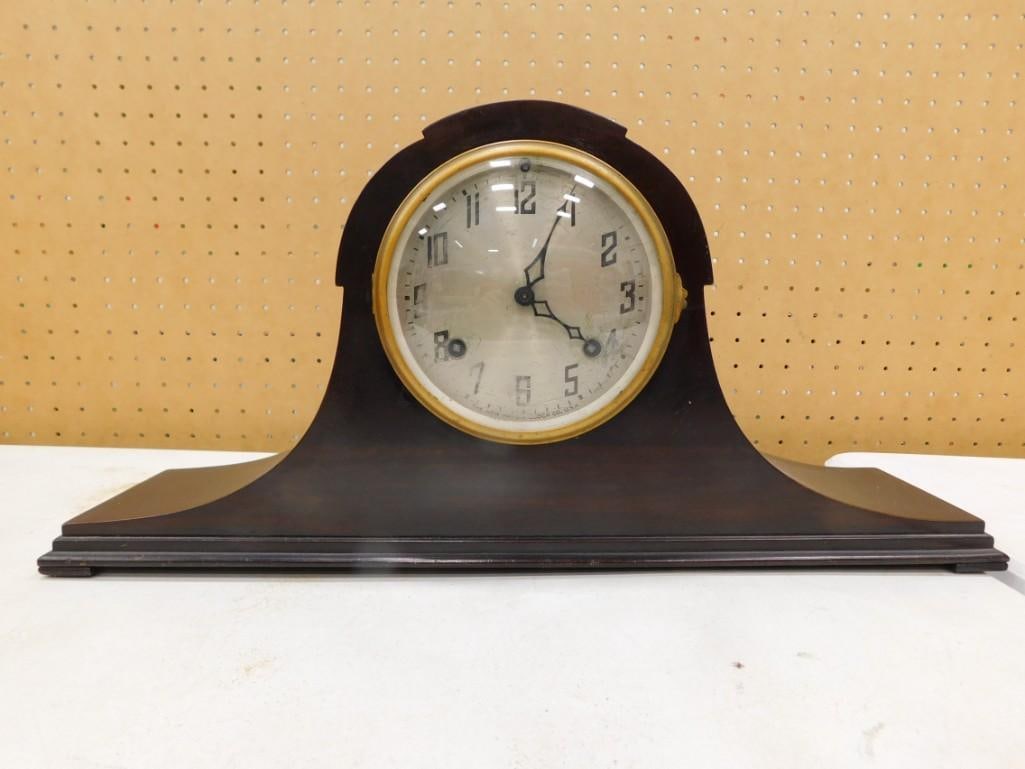 New Haven Clock Company Antique Mantle Clock (1 of 7)