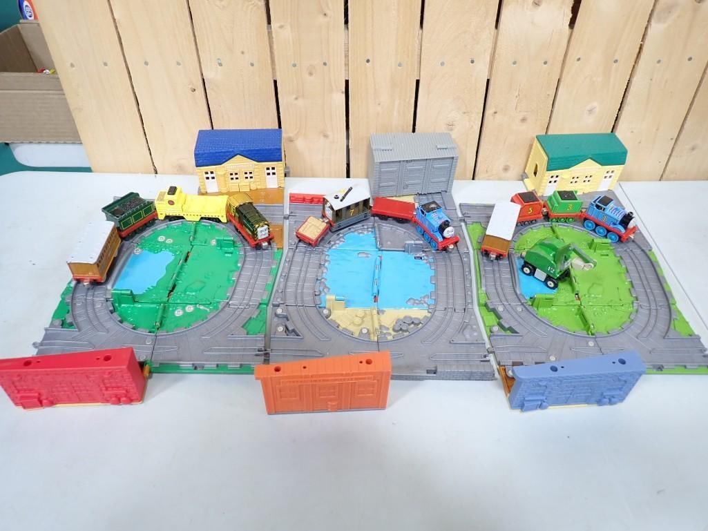 Thomas the Train Fisher Price Take "N" Play Set (1 of 12)