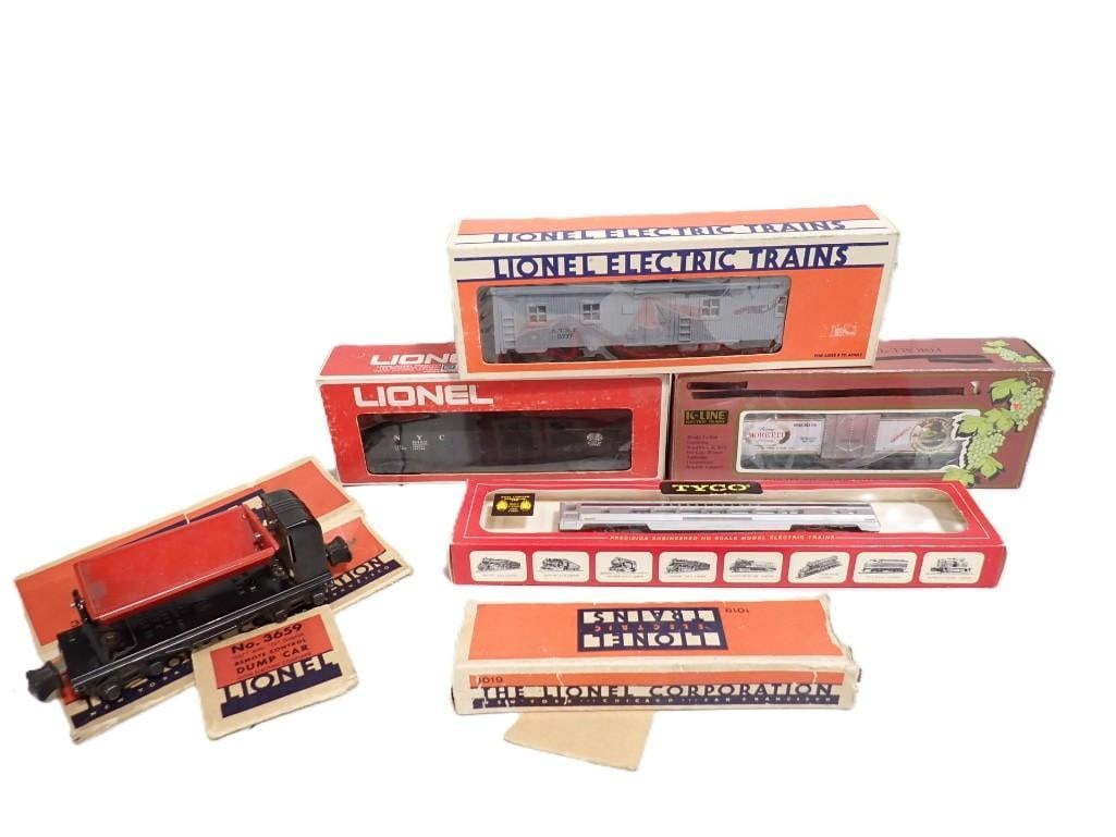 6 Assorted Model Trains including Lionel, Tyco, K-Line with boxes (1 of 11)