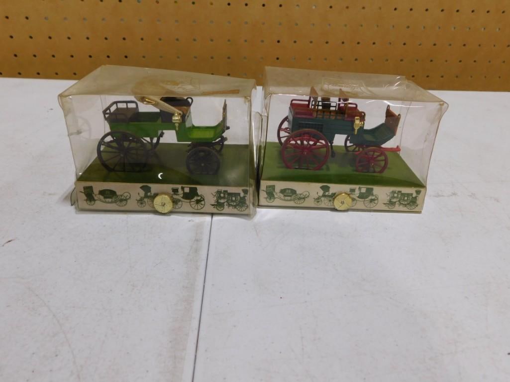 2 Model Carriages incl Phaeton (aperto) 1/43 and Dog-Cart 1/43 (1 of 3)
