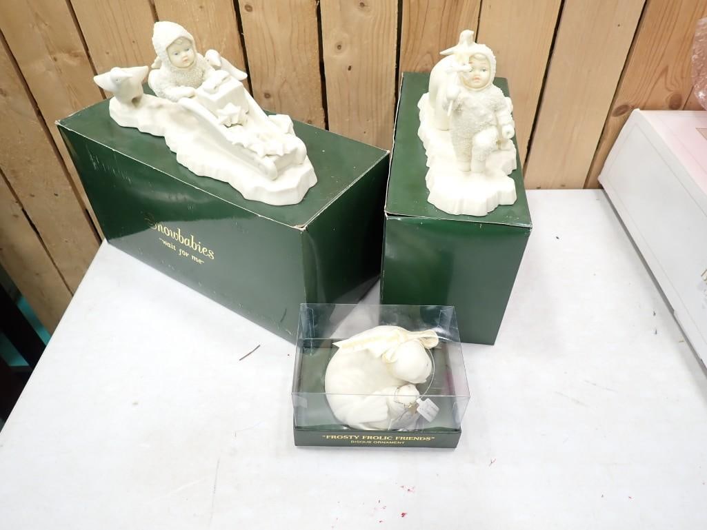 Lot of Snowbabies and Frosty Frolic Friends Bisque Ornament: Lot of Snowbabies and Frosty Frolic Friends Bisque Ornament