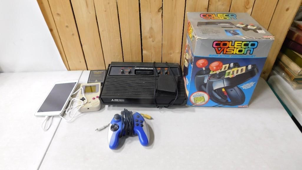 Video Game Lot including Vintage Nintendo Game Boy, Atari 2600, Othello, Coleco Vision Controller Se (1 of 3)