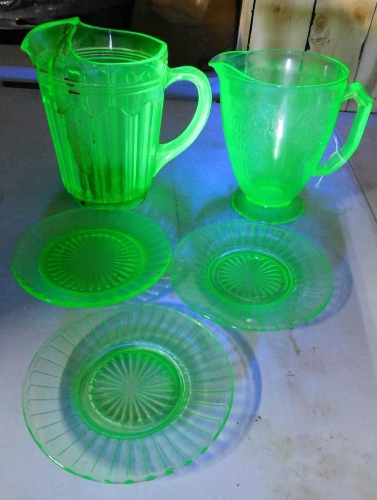 5 Pieces of Uranium Glass - two pitchers and 3 plates (1 of 8)