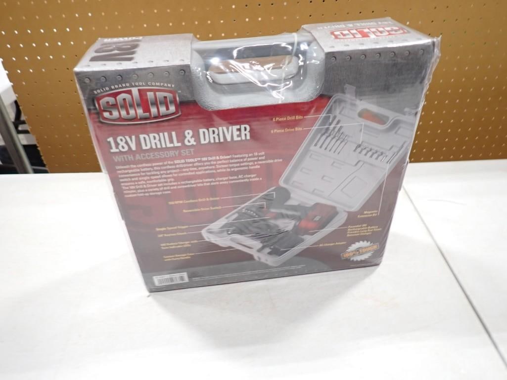 New 18V Drill & Driver Set in a Carrying Case New and Sealed in Package (1 of 5)