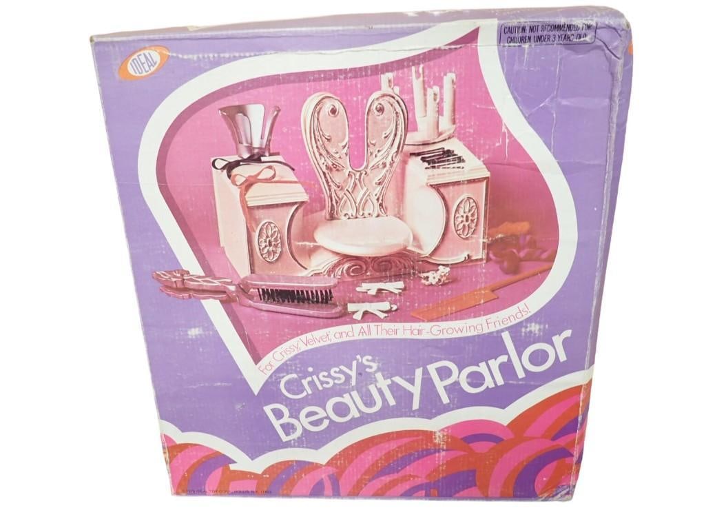 Vintage Crissy's Beauty Parlor 1973 Ideal with Box: Vintage Crissy's Beauty Parlor 1973 Ideal with Box