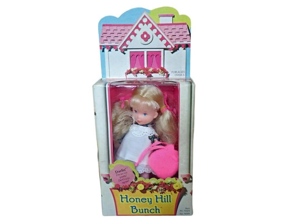 Vintage Honey Hill Bunch Doll Darlin' New Old Stock 1975 Mattel: Vintage Honey Hill Bunch Doll Darlin' New Old Stock 1975 Mattel