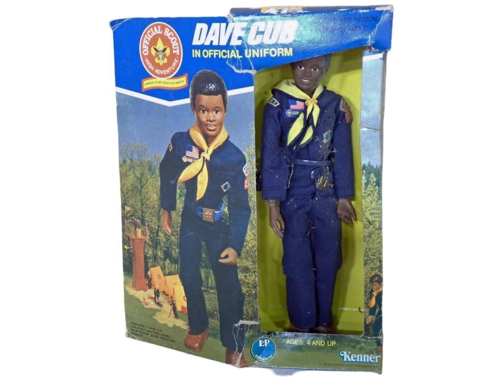 Vintage Official Scout Dave Cub African American Doll with original box Kenner 1975 (1 of 8)