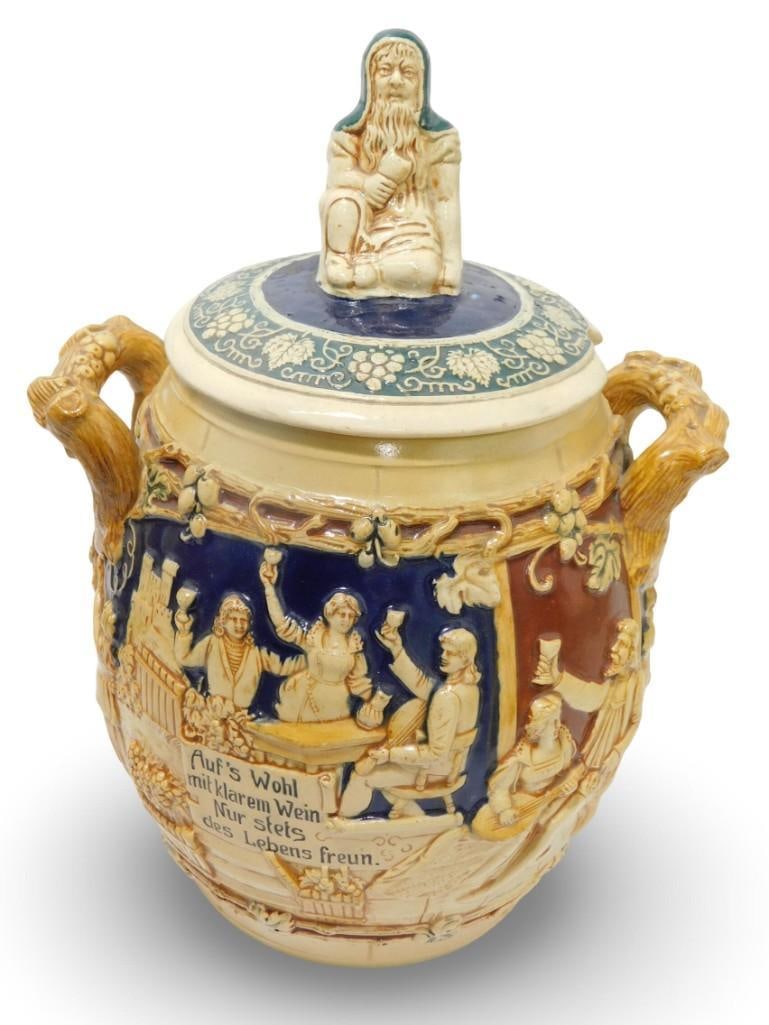 Vintage German Punch Bowl or Soup Tureen - roughly 4.5 Liter: Vintage German Punch Bowl or Soup Tureen - roughly 4.5 Liter