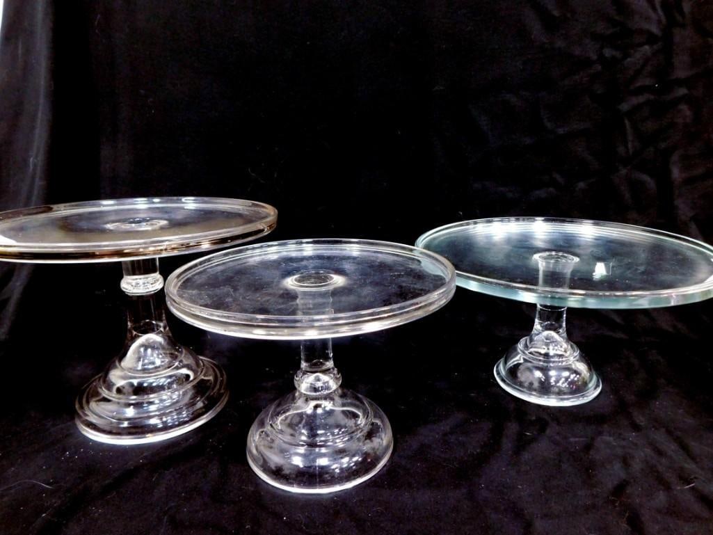 3 Glass Cake Stands (1 of 4)