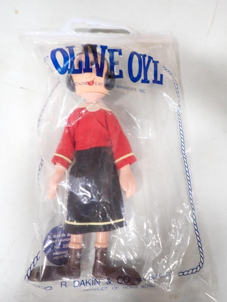 Vintage R. Dakin Olive Oyl Figurine with original bag - King Features Syndicate: Vintage R. Dakin Olive Oyl Figurine with original bag - King Features Syndicate
