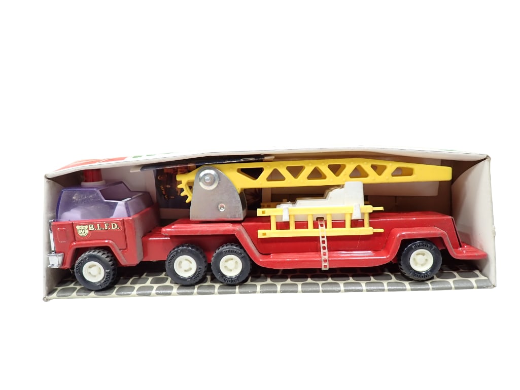 Vintage Buddy L Pressed Steel Hook N Ladder Fire Truck NOS New Old Stock: Vintage Buddy L Pressed Steel Hook N Ladder Fire Truck NOS New Old Stock
