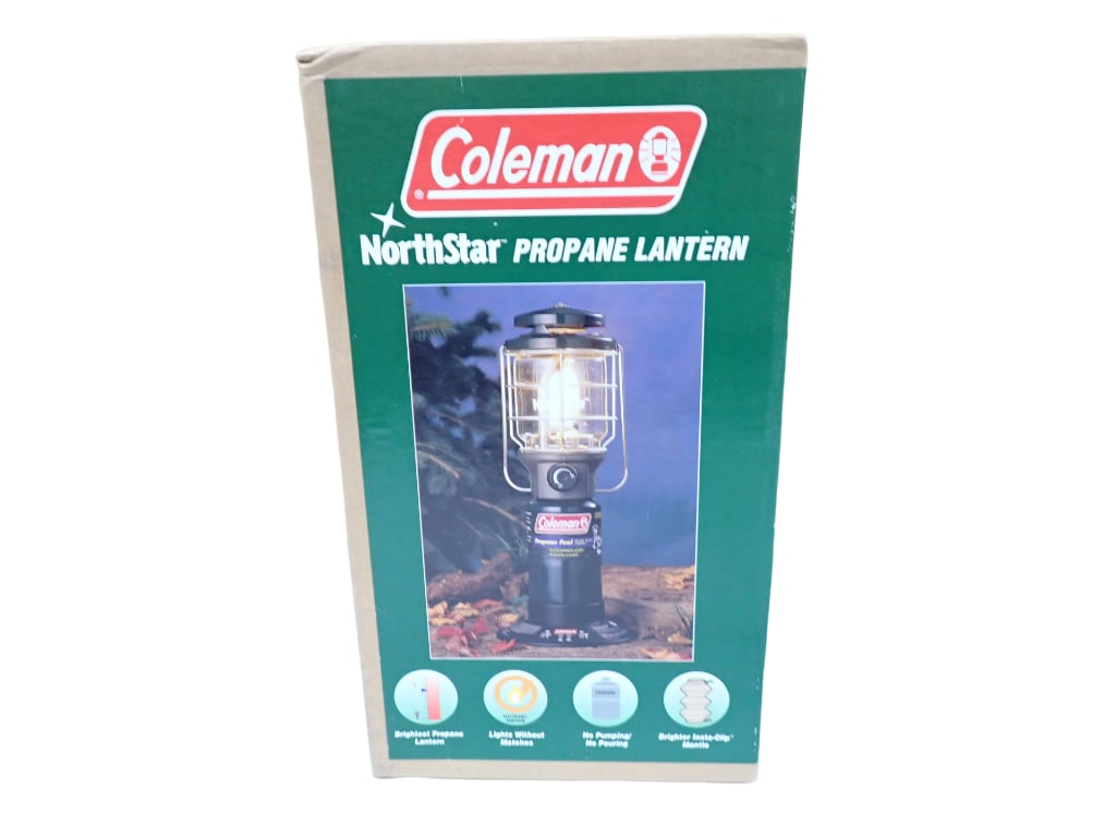 Coleman Northstar Propane Lantern New in Box Camping Outdoor Lantern (1 of 5)