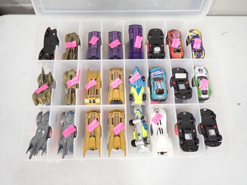 Double Layer Case of Hot Wheels Cars and Vehicles, etc: Double Layer Case of Hot Wheels Cars and Vehicles, etc