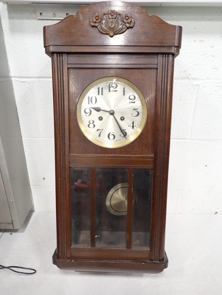 Vintage Wall Clock with Pendulum and Key (1 of 10)