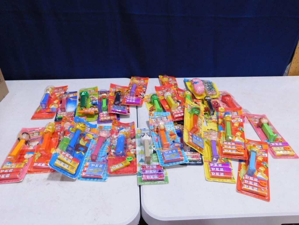 Lot of Pez Dispensers New in Package (1 of 4)