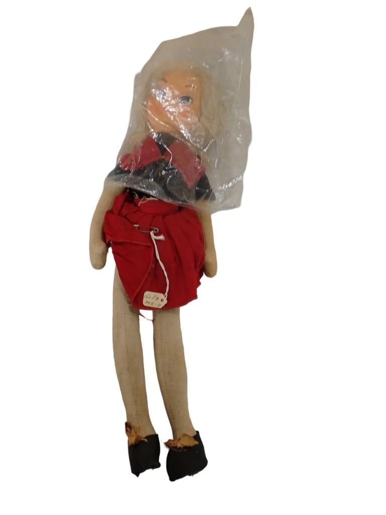 Vintage Doll with plush body and hard rubber face: Vintage Doll with plush body and hard rubber face