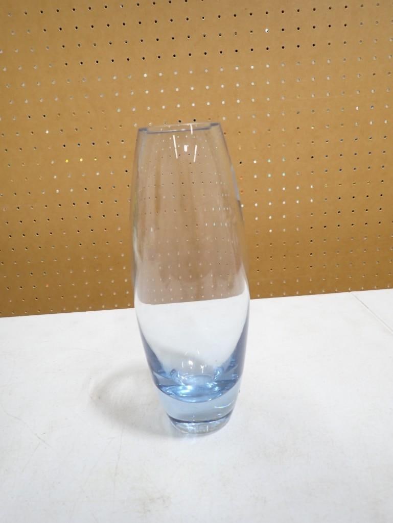 Holmegaard Per Lutken Hellas Ice Blue Torpedo Vase c. 1950: Holmegaard Per Lutken Hellas Ice Blue Torpedo Vase c. 1950