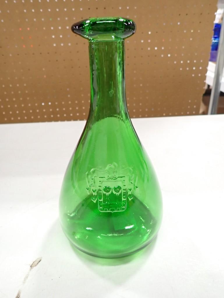 Antique Heavy Green Glass Decanter with Coat of Armor Design c. Early 1900s: Antique Heavy Green Glass Decanter with Coat of Armor Design c. Early 1900s