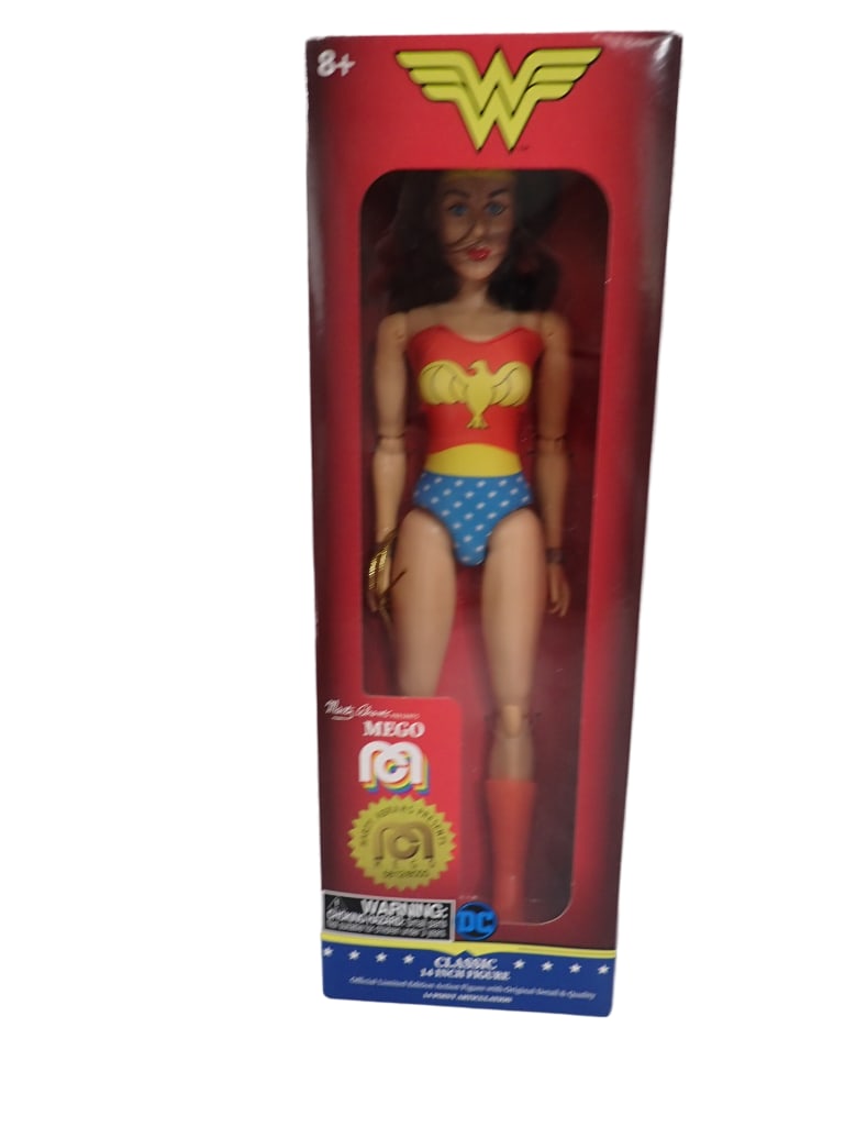 Wonder Woman Action Figure by Mego 14" NOS New Old Stock: Wonder Woman Action Figure by Mego 14" NOS New Old Stock