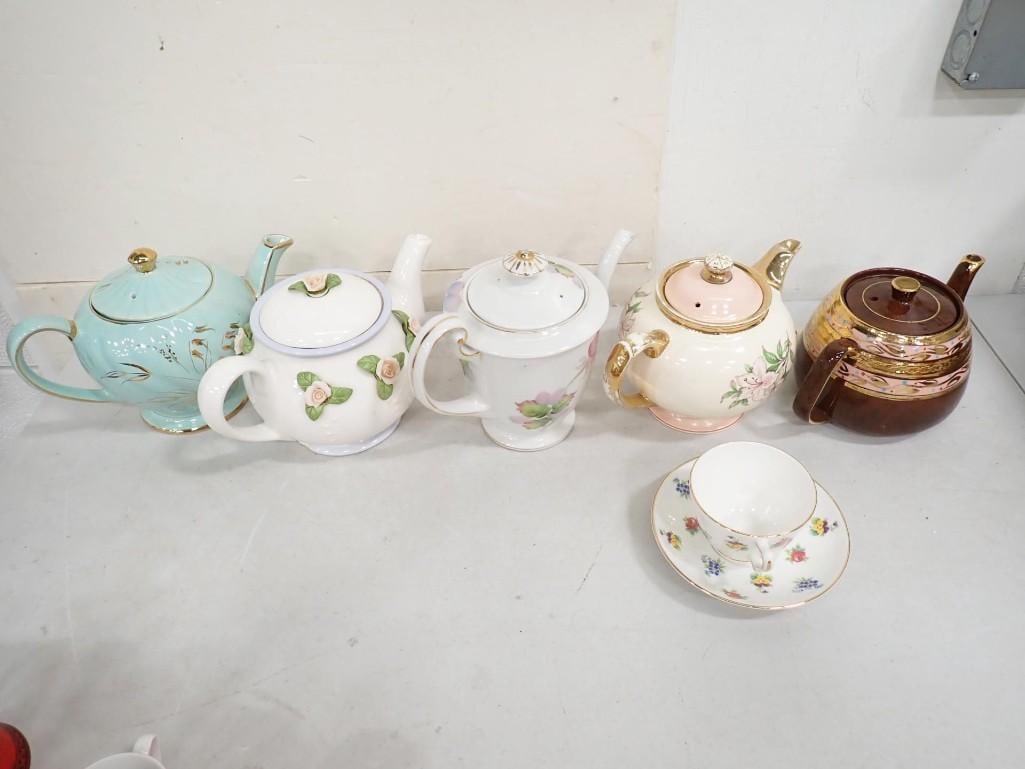 Lot of assorted Tea Pots including Arthur Wood, Gibsons Staffordshire, Sadler, etc. (1 of 11)