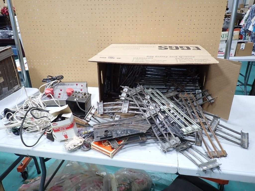 Huge Lot of Model Train Accessories including lots of track - mostly Standard Gauge, Dualpower 027 T (1 of 13)