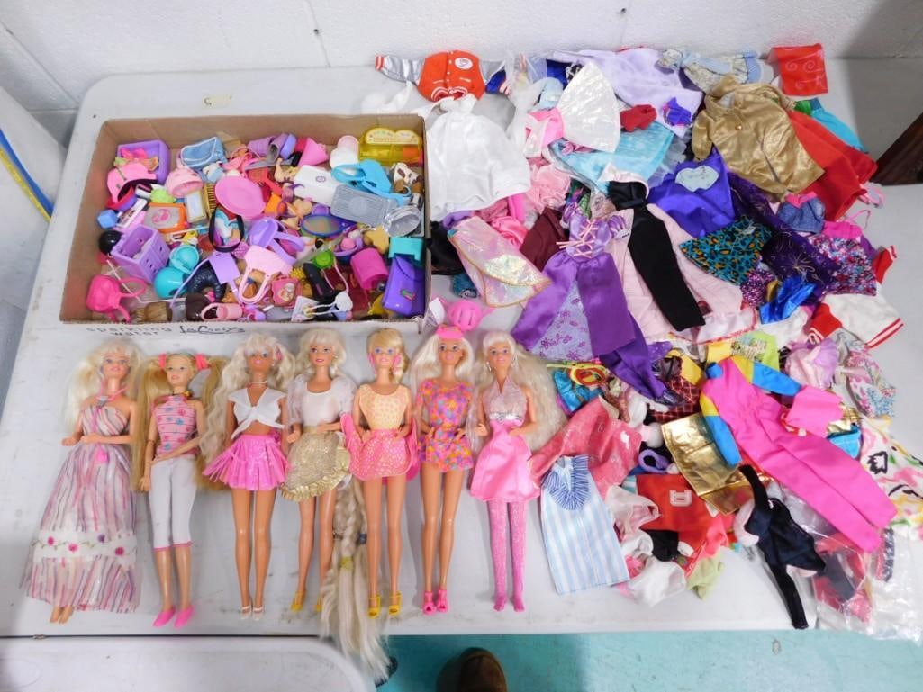 Vtg 1980-90s Barbie Dolls, Clothes, Accessories Huge Lot (1 of 12)