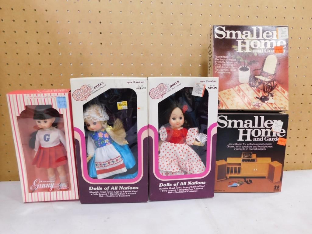Vtg Vogue Ginny Doll, 2 Dolls of All Nations, 2 Smaller Home and Garden Dollhouse Furniture Miniatur: Vintage Vogue Ginny Doll, 2 Dolls of All Nations, 2 Smaller Home and Garden Dollhouse Furniture Miniatures All NOS New Old Stock