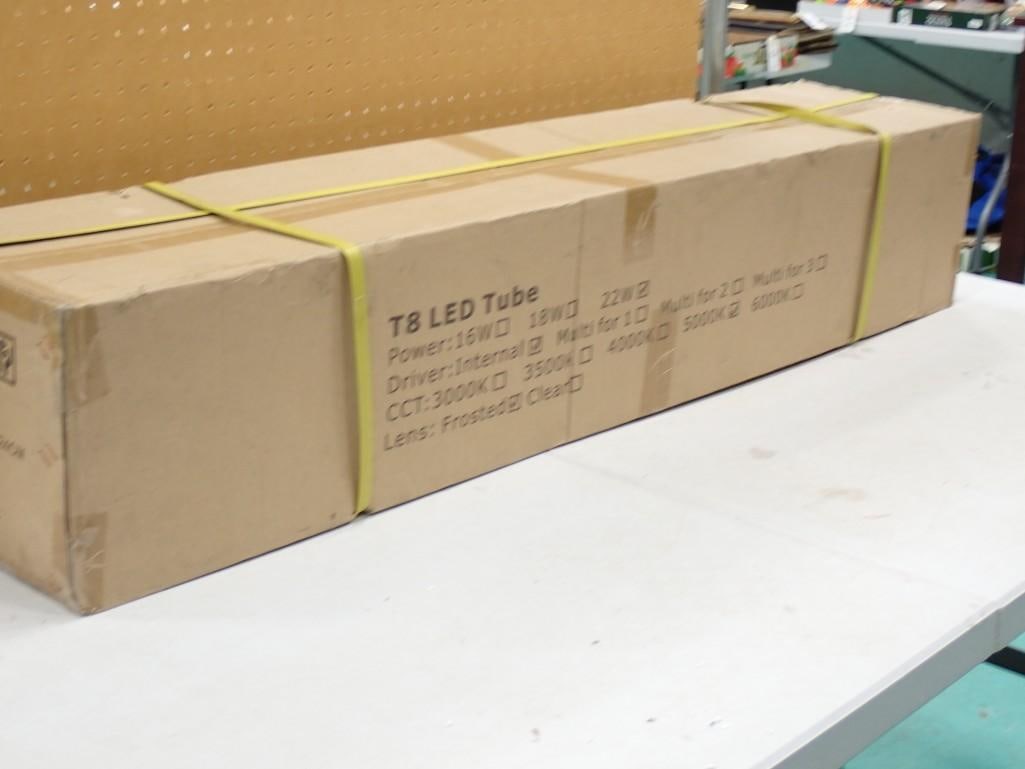 Sealed Box of 30 T8 LED Tube Light bulbs 22 Watt 5000K (1 of 3)