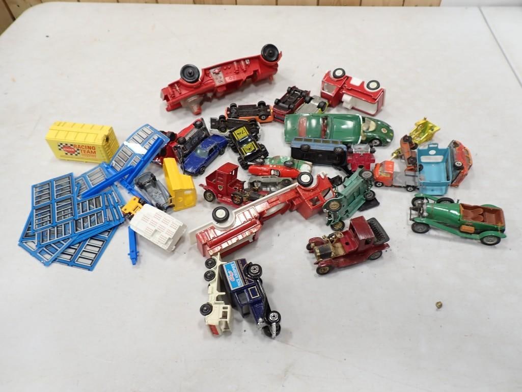 Lot of vintage toy cars, trucks, accessories, etc. including Die-Cast: Lot of vintage toy cars, trucks, accessories, etc. including Die-Cast, Lesney, Corgi