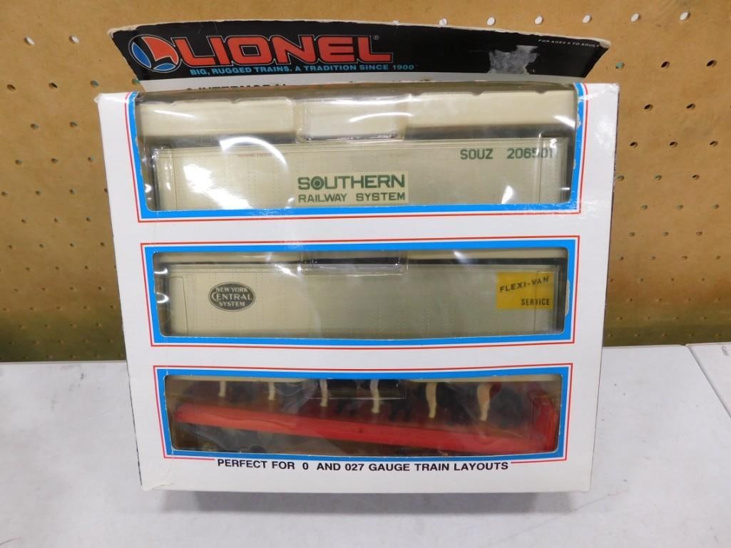 Vintage Lionel 3 Intermodal Containers with Box (1 of 6)
