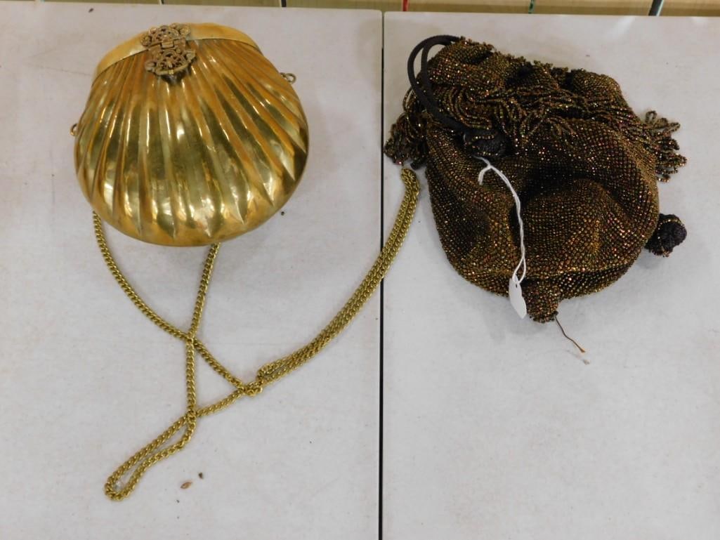 Vintage purses including metal shell shape and beaded (1 of 5)