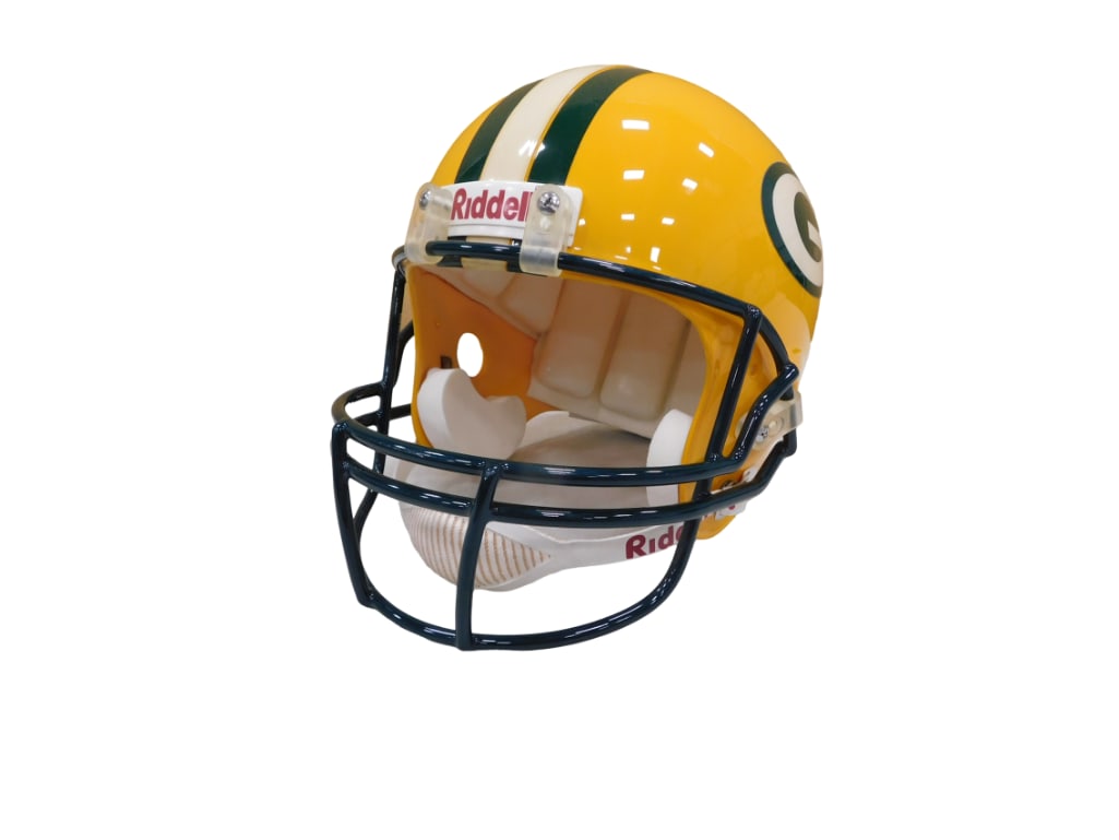 Green Bay Packers Football Helmet - Riddell Size L: Green Bay Packers Football Helmet - Riddell Size L