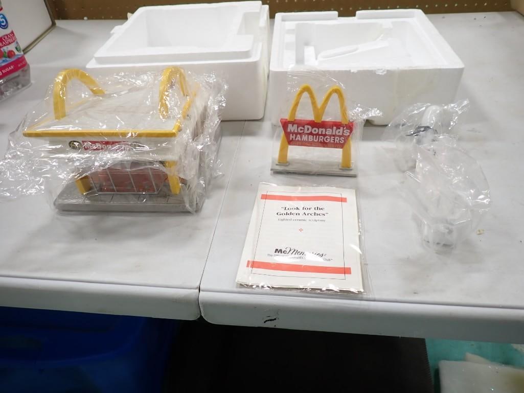 McDonald's "Look for the Golden Arches" Lighted Ceramic Sculpture (1 of 6)