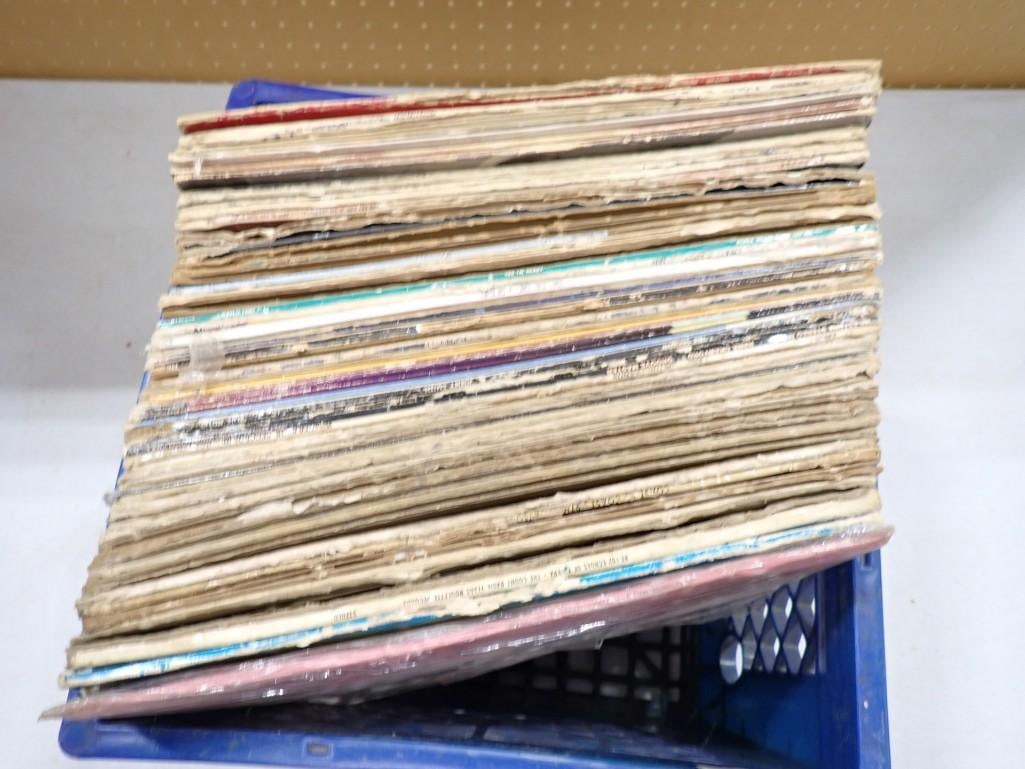 Large Lot of Vinyl Record Albums including Count Basie, Aretha Franklin, Luther Vandross, B.B. King,: Large Lot of Vinyl Record Albums including Count Basie, Aretha Franklin, Luther Vandross, B.B. King, etc.