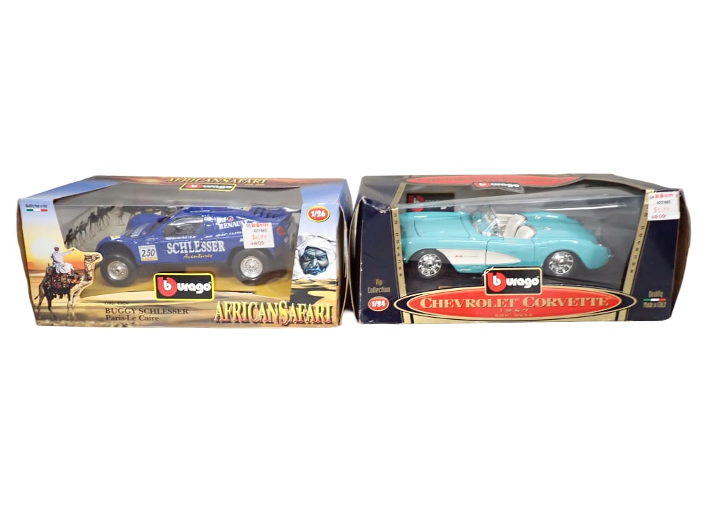 2 Model Cars incl Burago Chevrolet Corvette 1/24 Scale and Burago Buggy Schlesser African Safari (1 of 9)