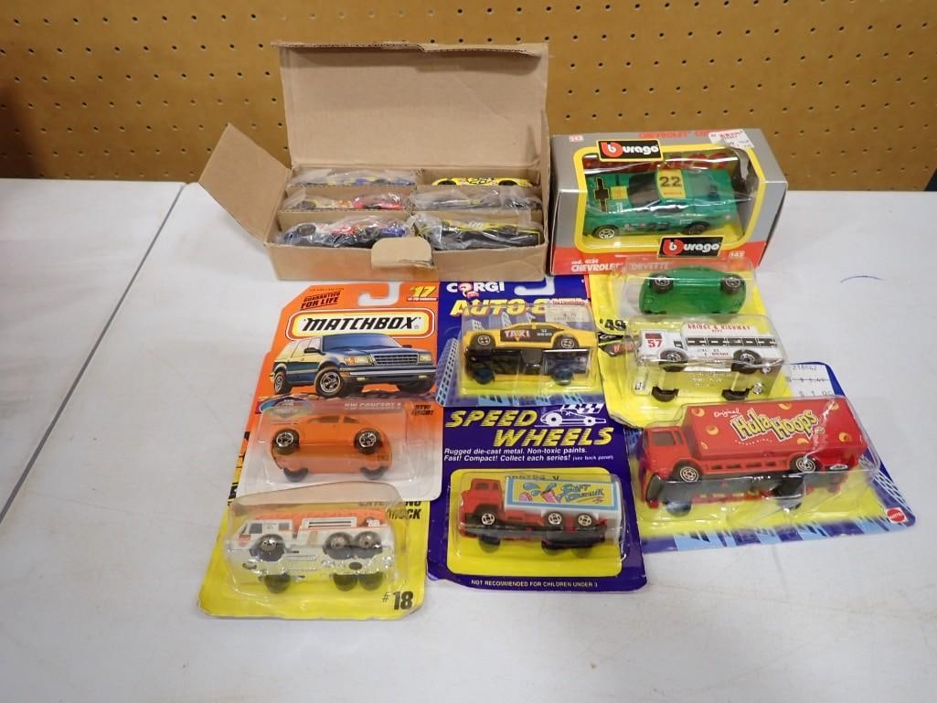 Lot of Toy or Model Cars and Vehicles incl Burago, Matchbox, Corgi, etc (1 of 3)