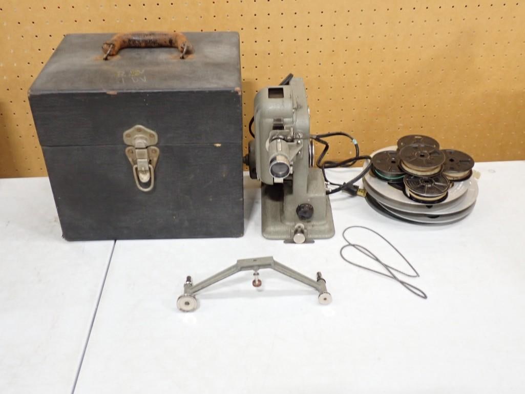 Vintage Excel Model 34 Projector Untested with Carrying Case and Some Reels (1 of 6)