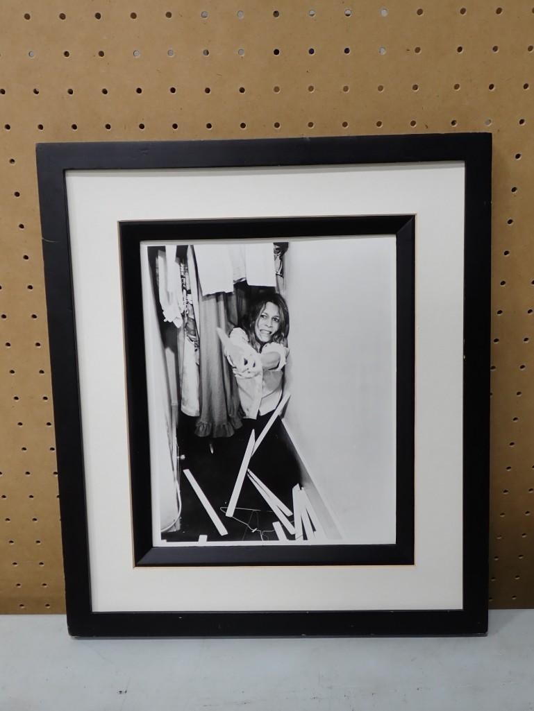 Jamie Lee Curtis as Laurie Strode in Halloween Movie Framed Print 16" x 13" (1 of 4)