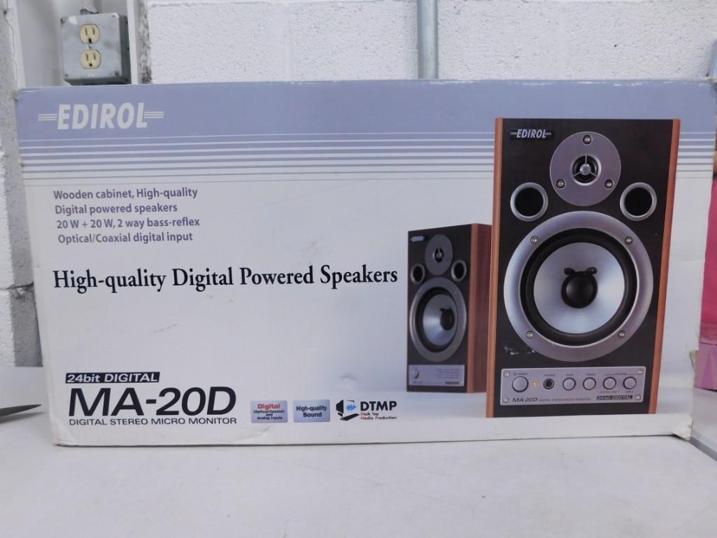 Edirol 24 Bit Digital MA-20D Digital Power Speakers (1 of 4)