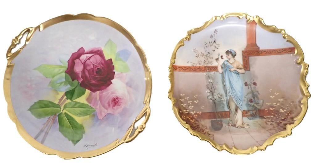 Pair of Decorative Limoges Gold GIlt Rim Plates: Pair of Decorative Limoges Gold GIlt Rim Plates