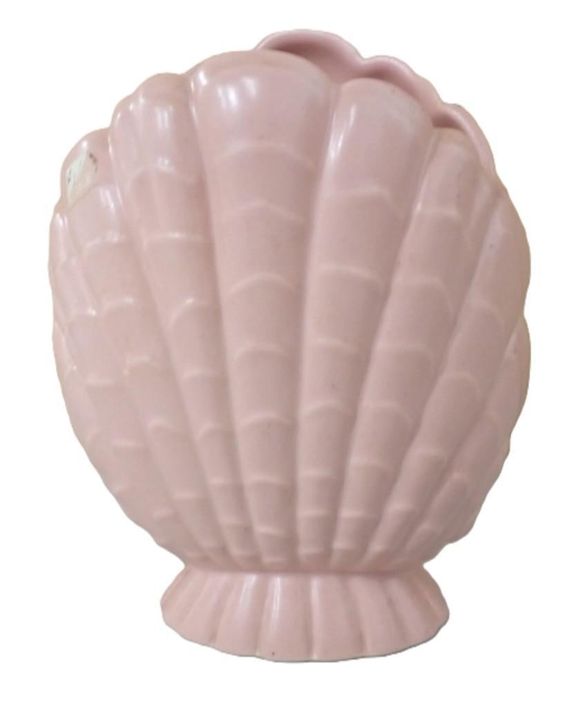 Abingdon Pottery Shell Vase #507: Abingdon Pottery Shell Vase #507