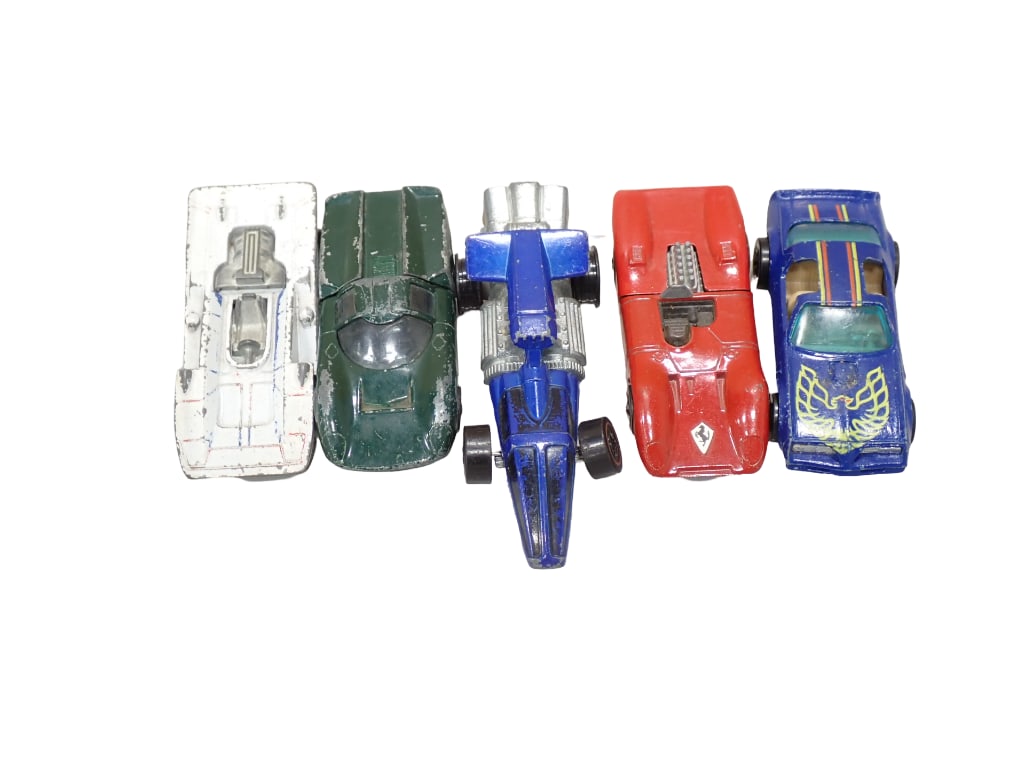 4 Hot Wheels Redline Cars Plus 1 More incl Hot Wheels Redline Lola GT-70, Hot Wheels Redline Steam R (1 of 10)