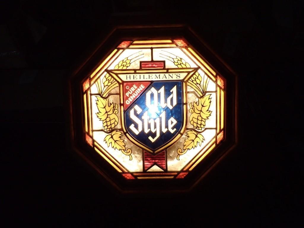 Vintage Heileman's Old Style Lighted Beer Sign Bar Light Works (1 of 7)